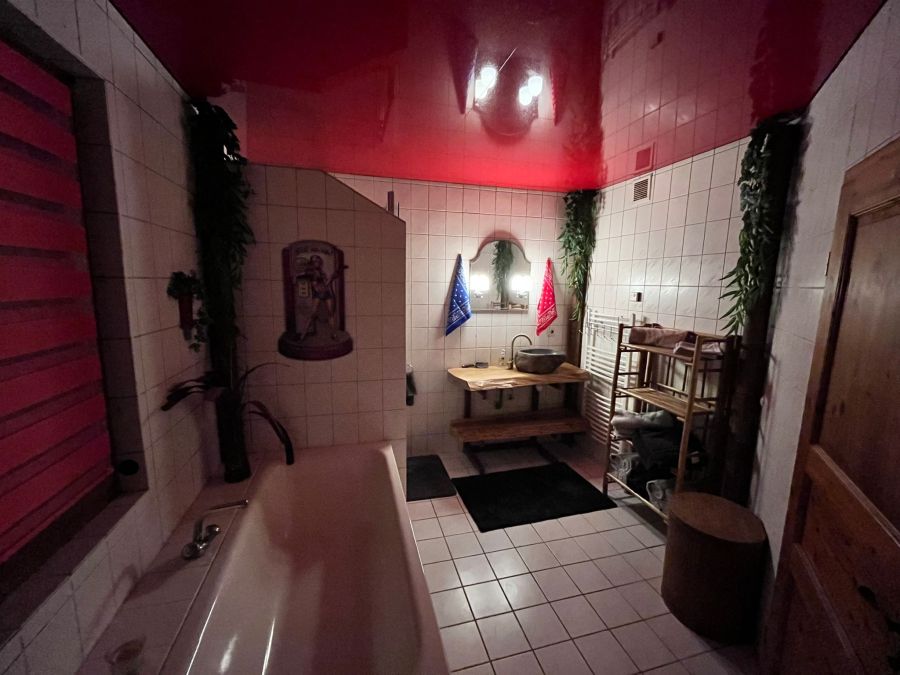 salle de bain &eacute;tage